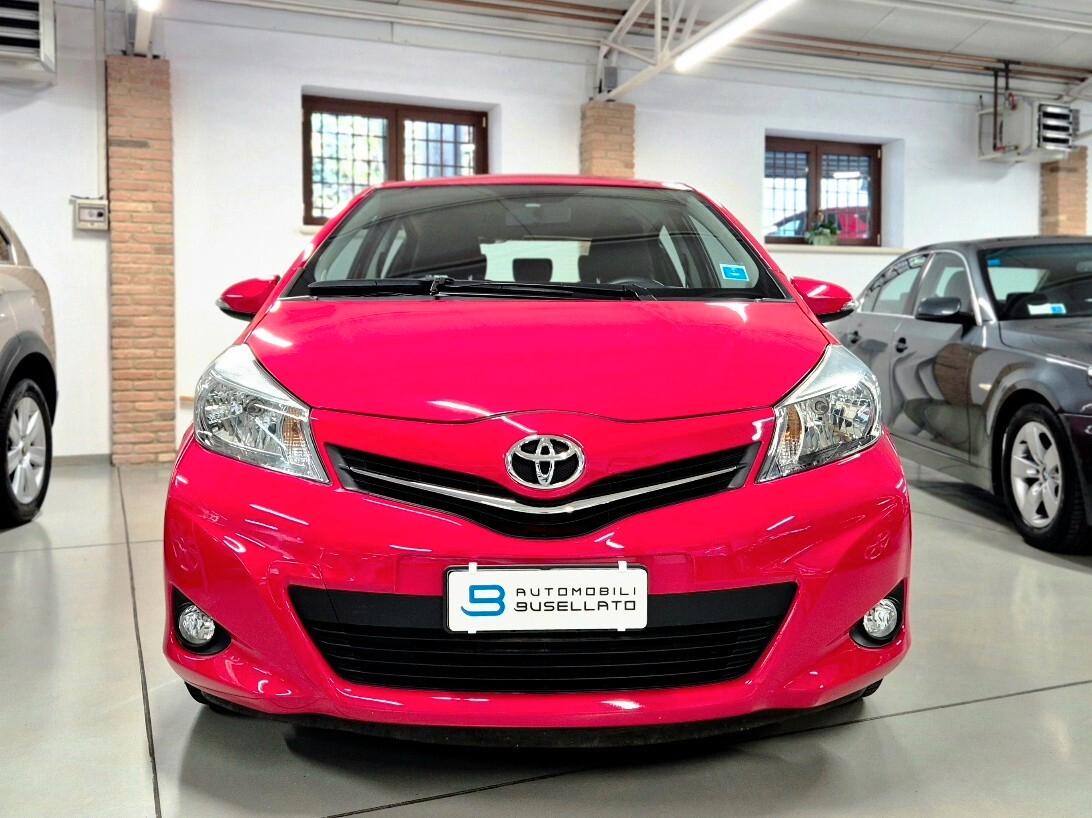 Toyota Yaris 1.0 5 porte Lounge