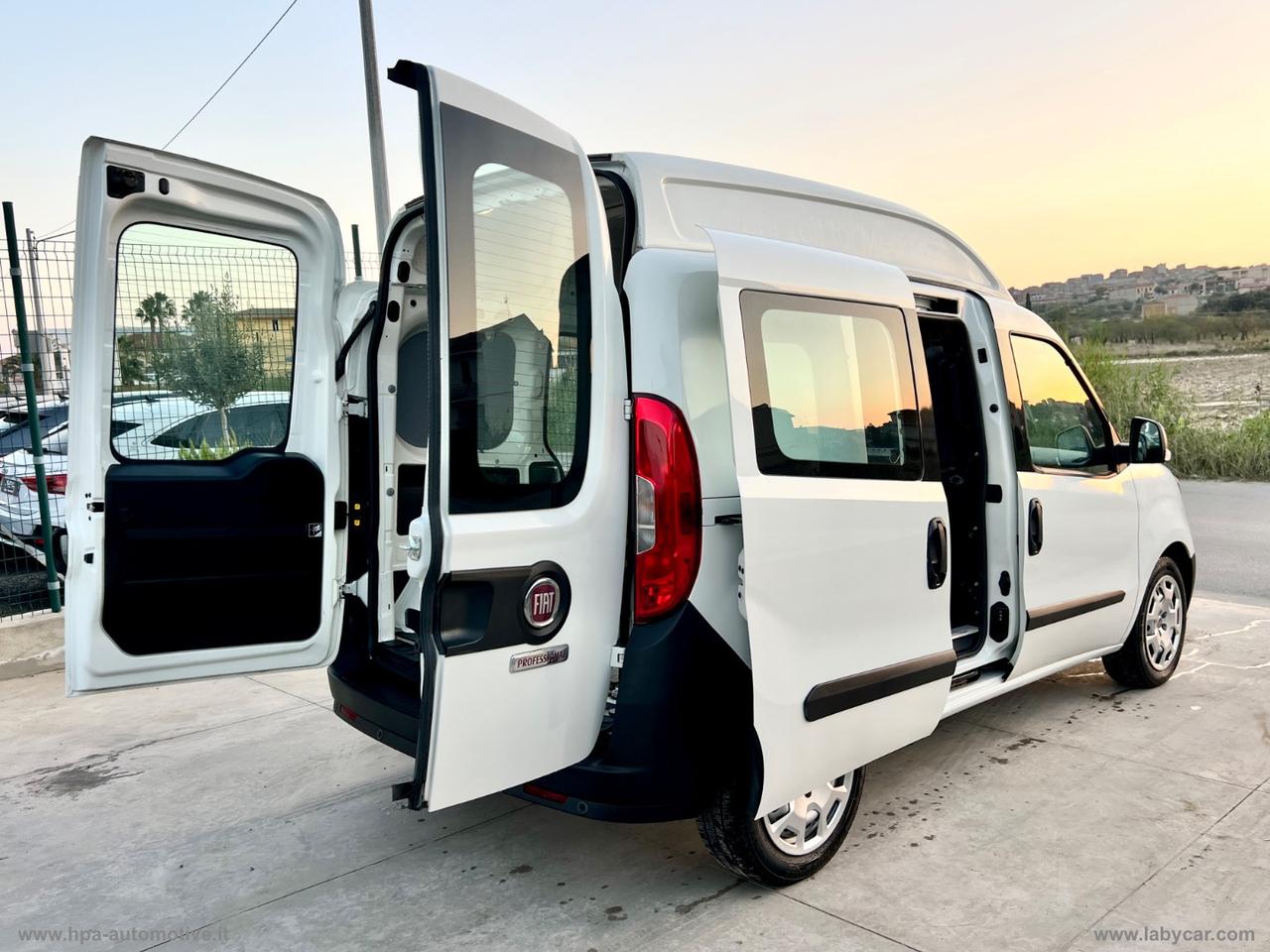 FIAT Doblò 1.6 MJT 120CV TETTO ALTO CLIMA AUTOMATICO 2 PORTE LATERLAI