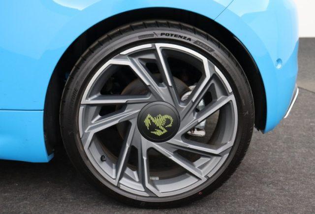 ABARTH 500e Scorpionissima JBL Premium Tetto Panoramico