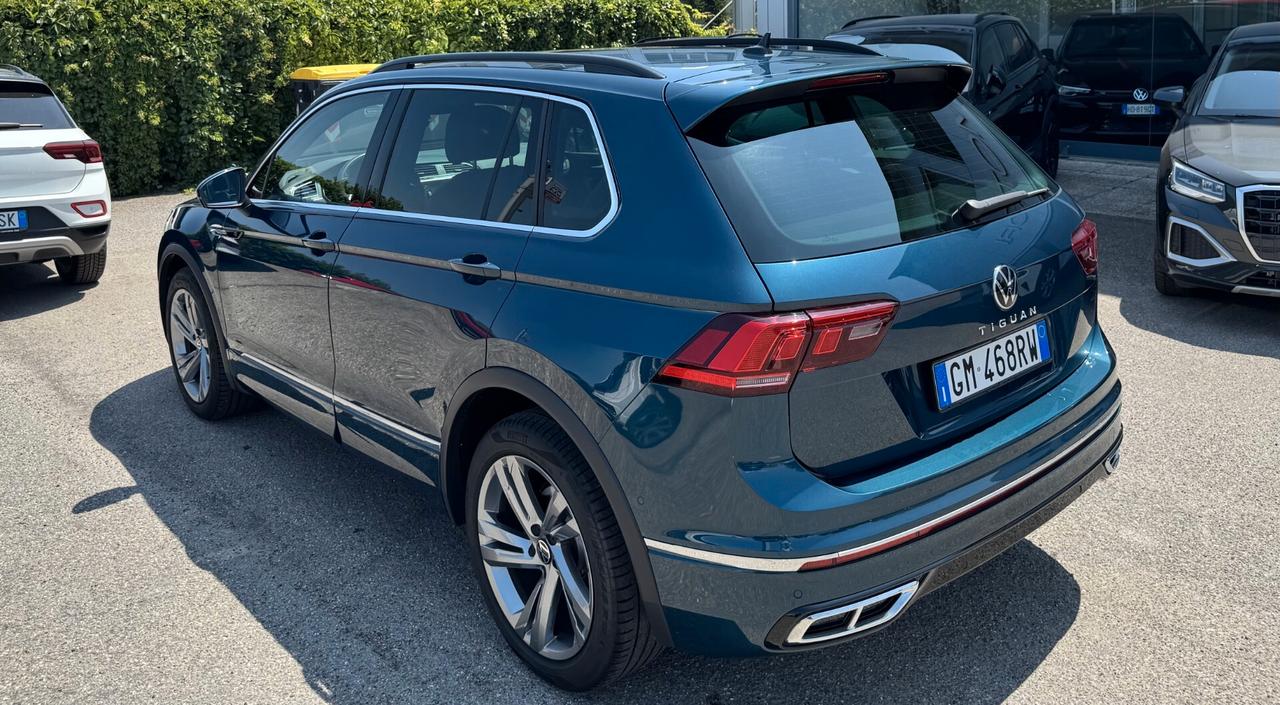 Volkswagen Tiguan 2.0 tdi R-Line 150cv DSG / NO VINCOLI