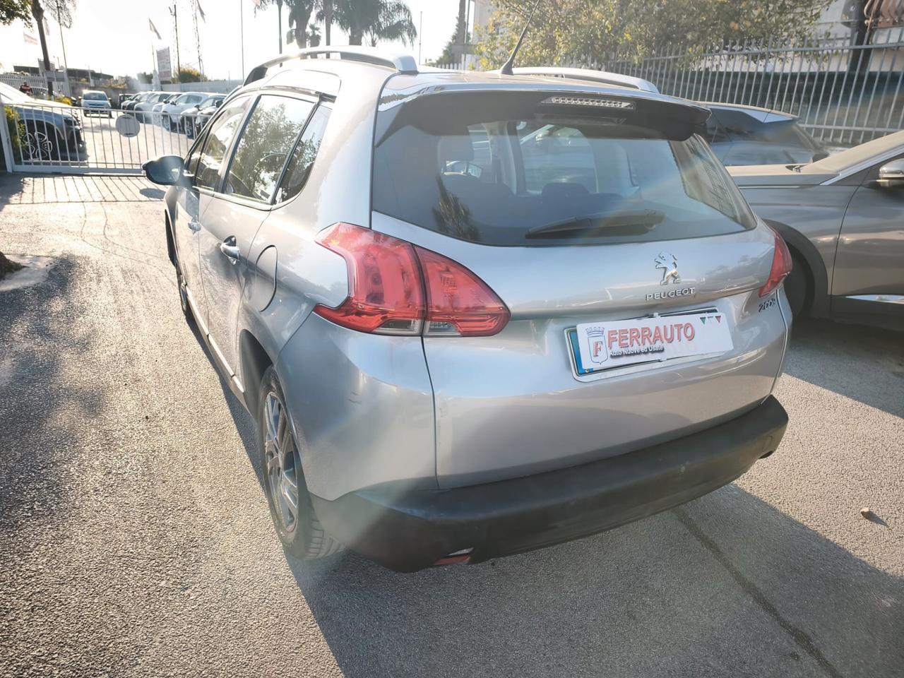 Peugeot 2008 PureTech 82 Access