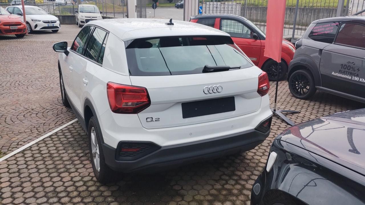 Audi Q2 30 TFSI Business