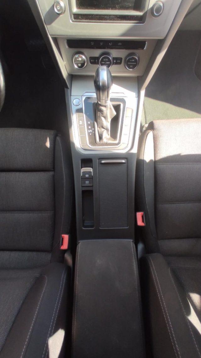 VOLKSWAGEN Passat Variant 2.0 TDI DSG Business BlueMotion Tech