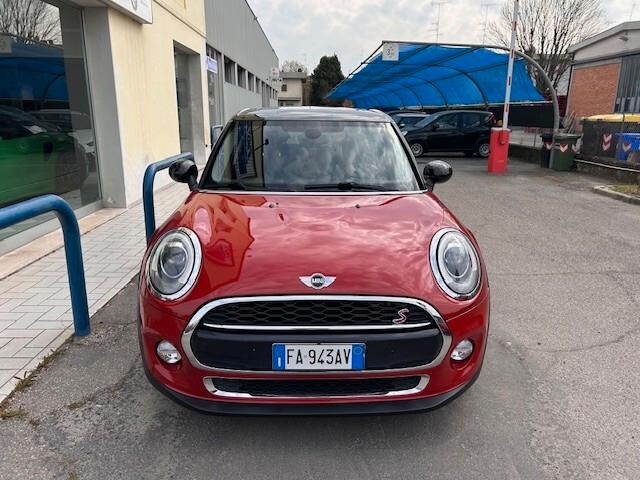 Mini 1.5 Cooper D 5 porte OK NEOPATENTATI TETTO APRIBILE PANORAMA