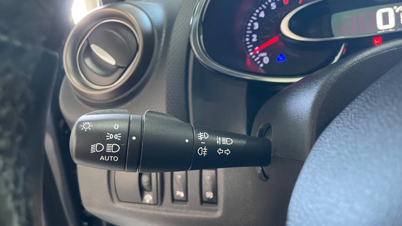 Renault Clio TCe 120CV EDC Start&Stop 5 porte Energy Intens