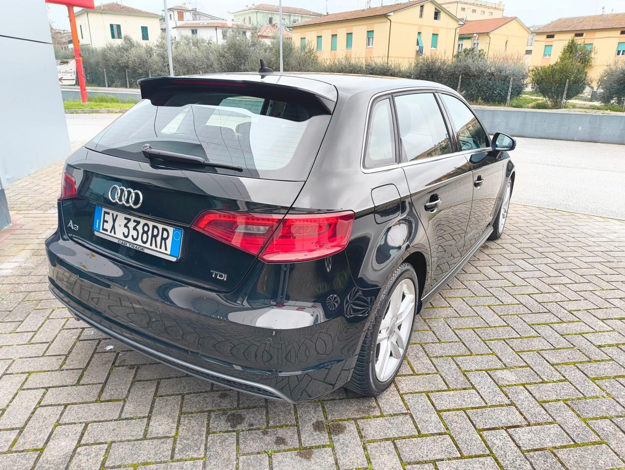 Audi A3 SPB 1.6 TDI Admired S-Line