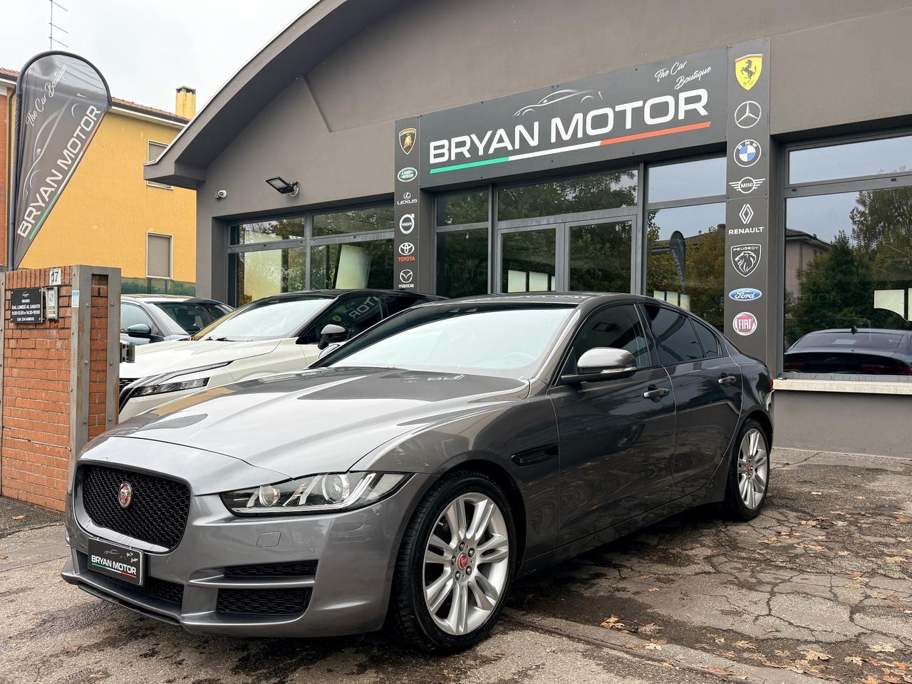 Jaguar XE 2.0 D 180 CV AWD aut. Prestige
