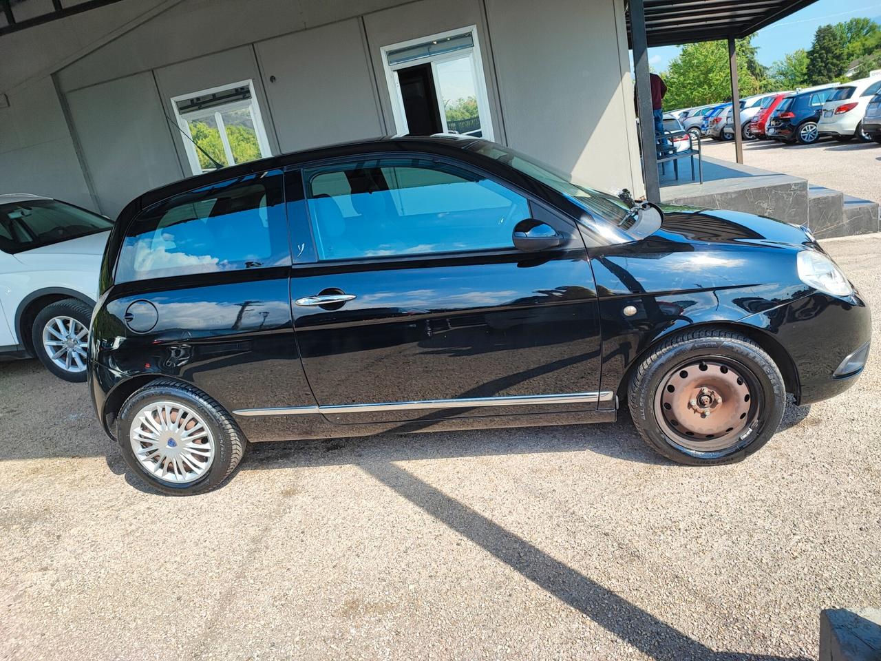 Lancia Ypsilon 1.2 Argento