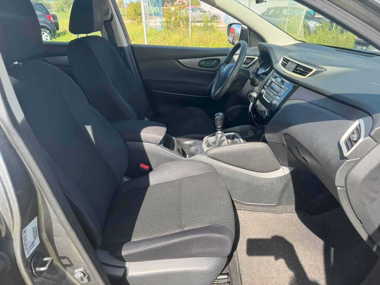 Nissan Qashqai 1.2 Benz 2014 SOLAMENTE 98.000 KM