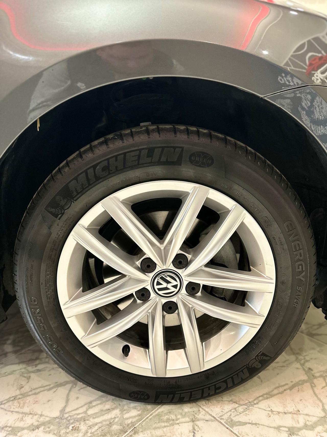 Volkswagen Golf 2.0 TDI DSG 5p. Executive BlueMotion Technology