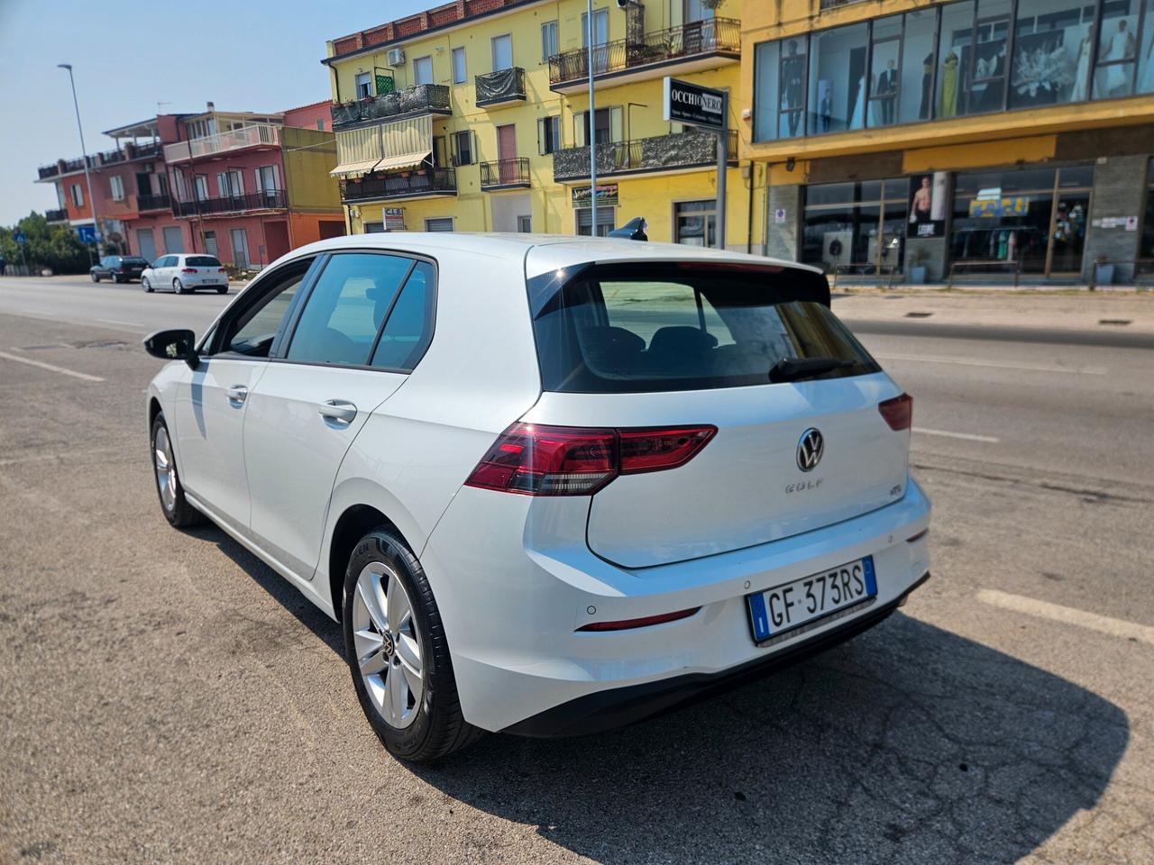 Volkswagen Golf 8 1.0 eTSI 110cv EVO DSG Life