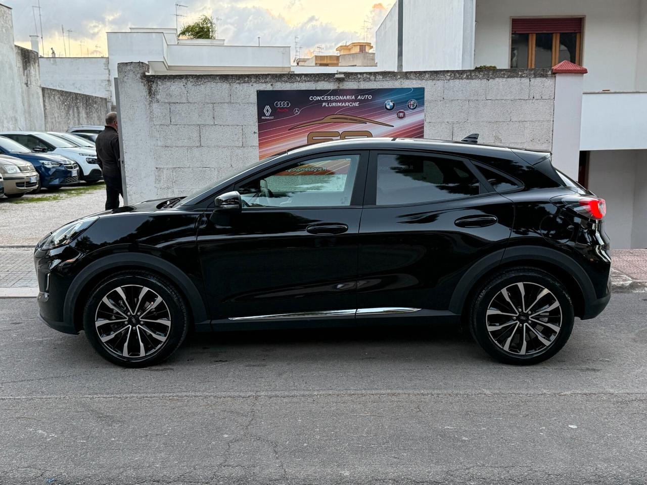 Ford Puma 1.0 EcoBoost Hybrid PELLE LED NAVI 2023
