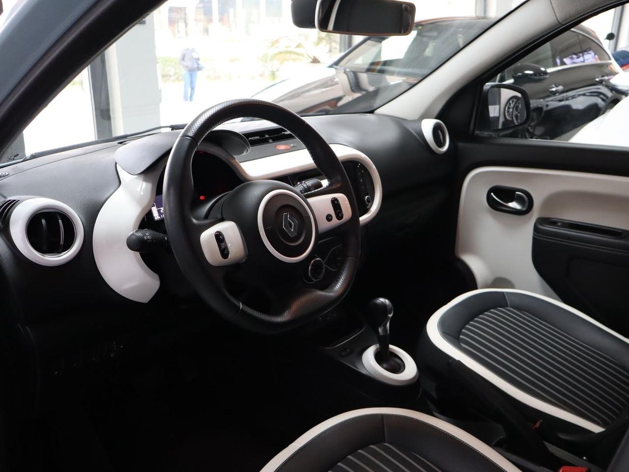 Renault Twingo Intens R80 #9729