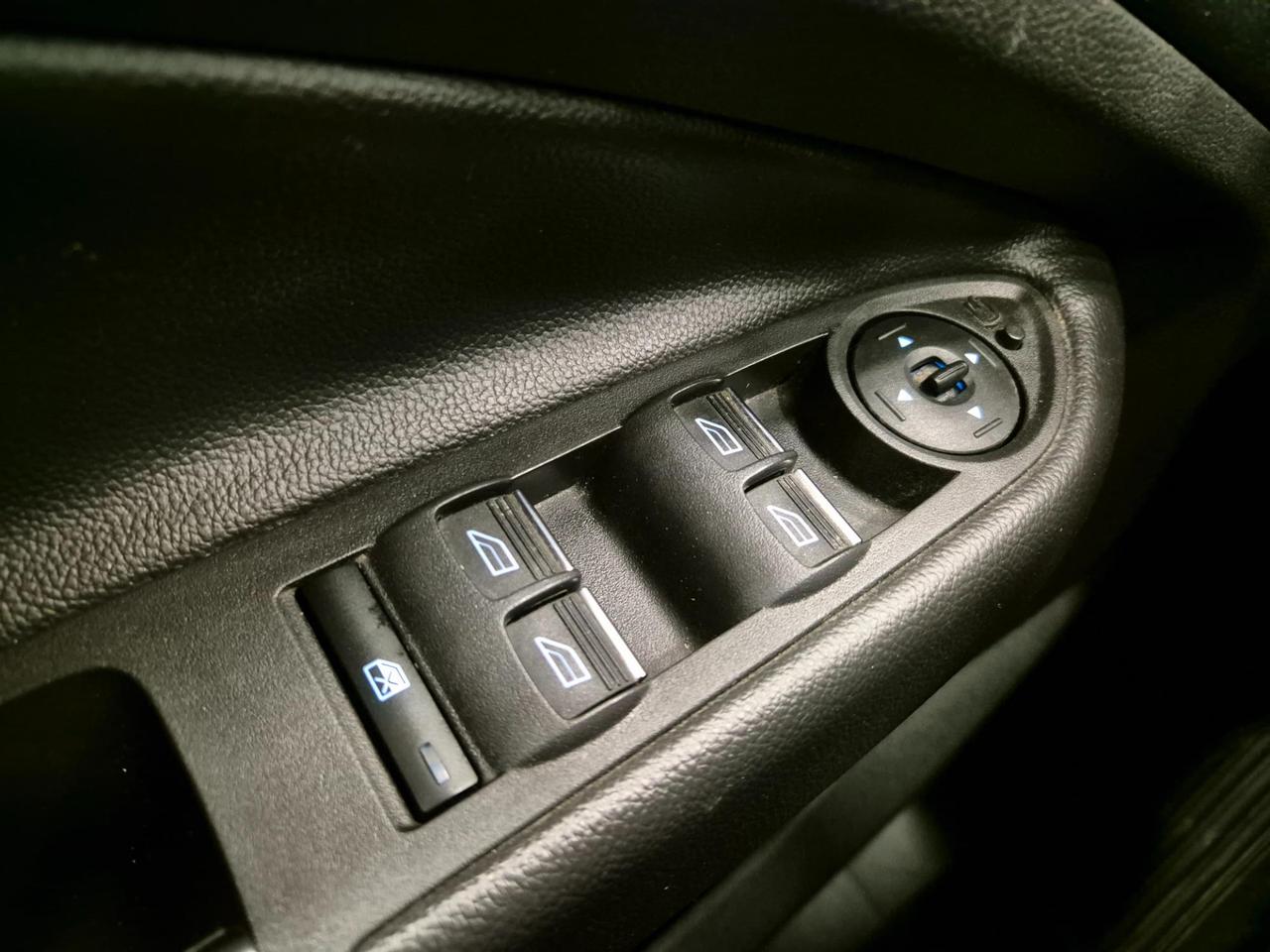 Ford Kuga 1.5 tdci Titanium s&s 2wd 120cv my18 - NEOPATENTATI - Cruise/lim - Sens. Park.