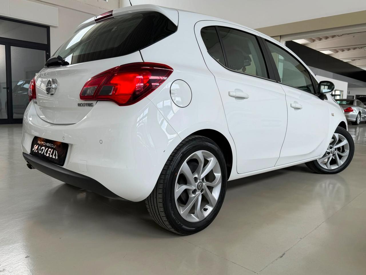 Opel Corsa 1.2 5 porte Innovation UniPro/Navi