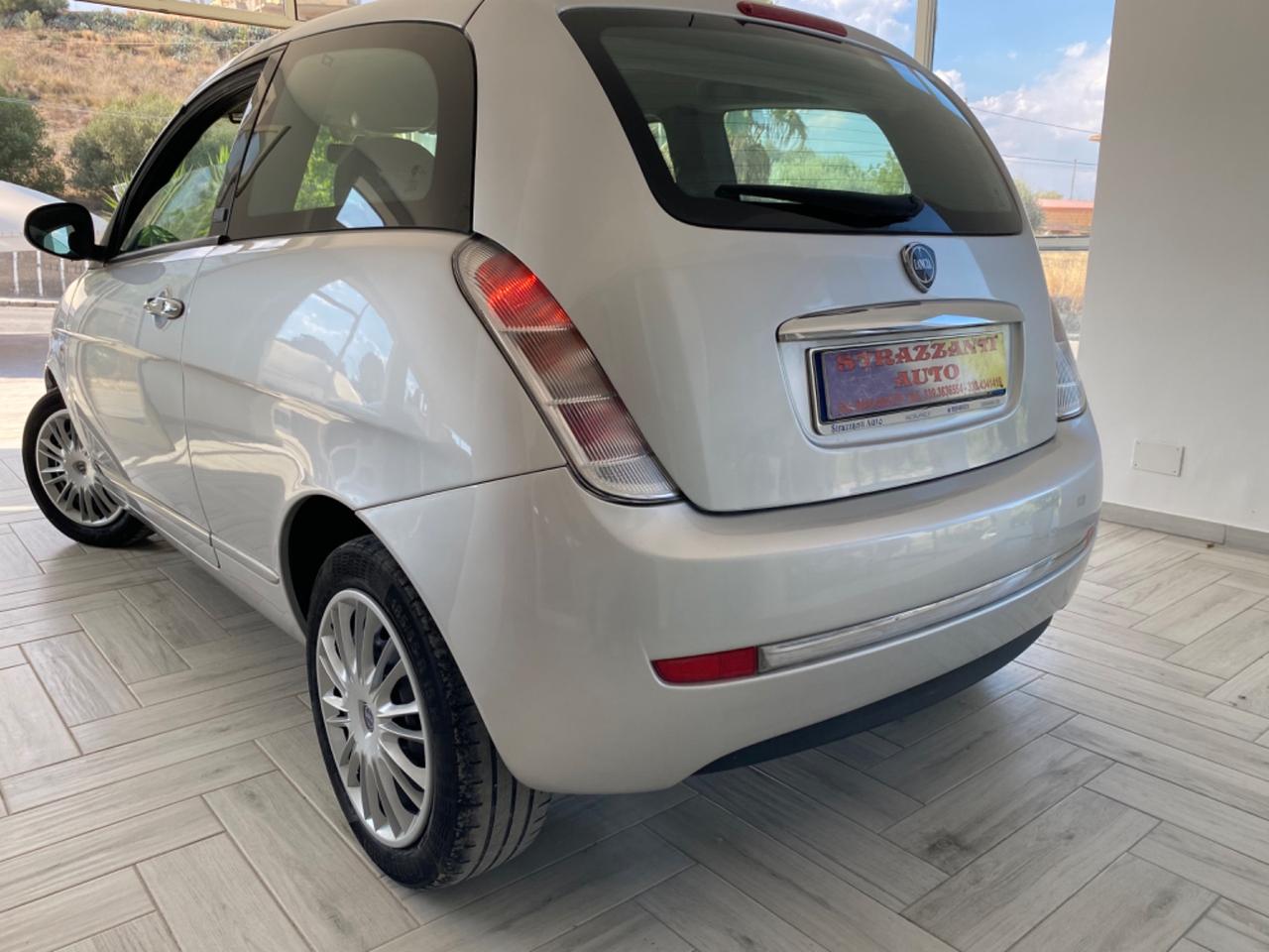 Lancia Ypsilon 1.3 MJT 75 CV DIVA RESTYLING2011