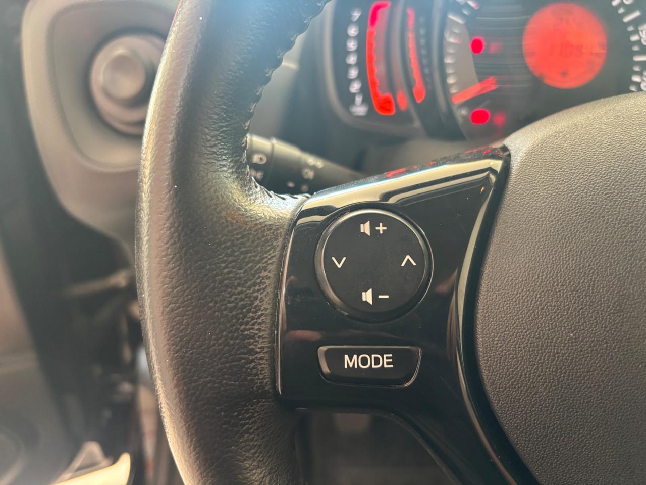 Citroen C1 VTi 72 S&S 5 porte Live ok neopatentati