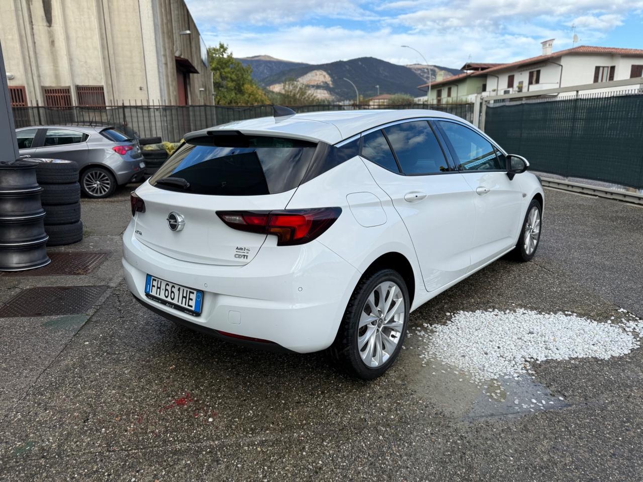 Opel Astra 1.6 CDTi 110CV Start&Stop 5 porte Innovation