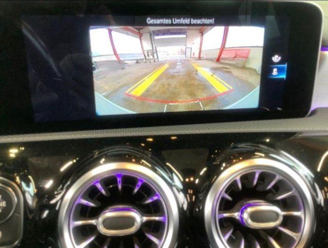 MERCEDES-BENZ CLA 250 Automatic Premium