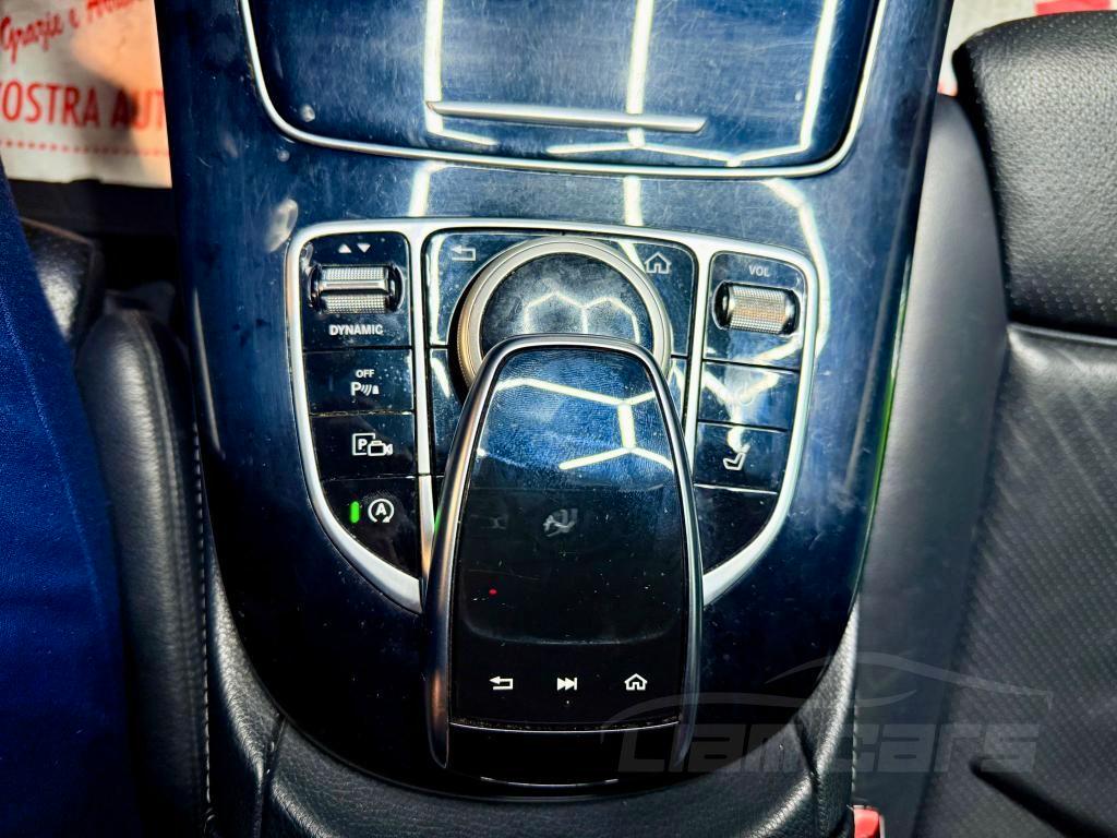 Mercedes E220 PREMIUM PLUS