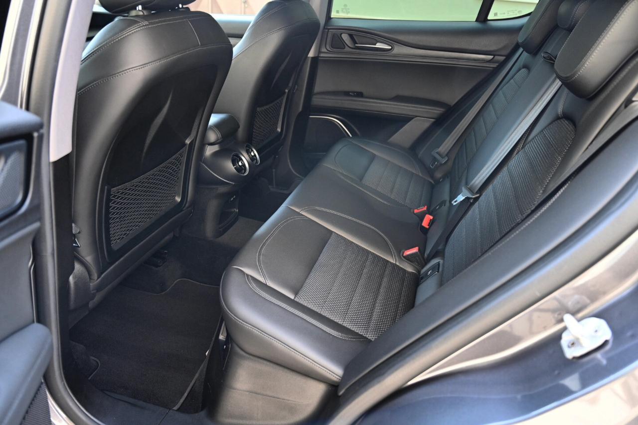 Alfa Romeo Stelvio 2.2 Turbodiesel 210 CV AT8 Q4 Super