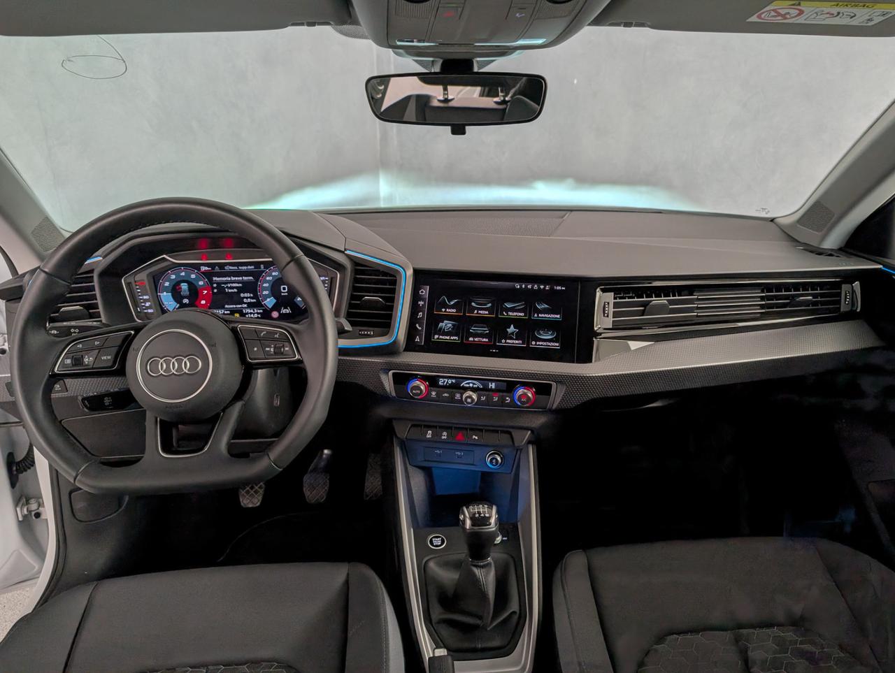 Audi A1 30 TFSI 116cv Adrenalin Black Edition S line