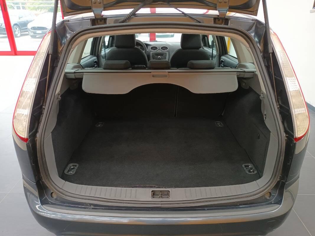 Ford Focus 1.6 tdci Titanium 110 cv