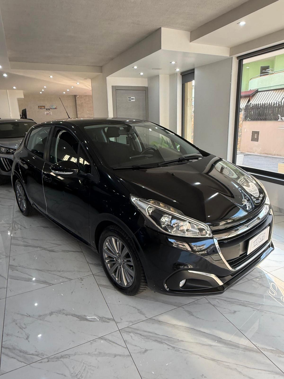 Peugeot 208 BlueHDi 75 5 porte Allure