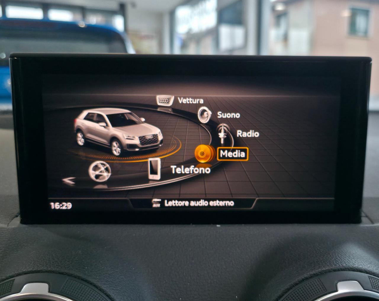 Audi Q2 30 TFSI Admired