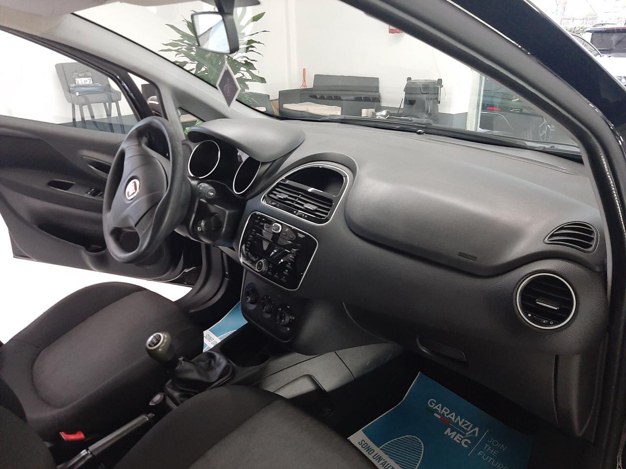 Fiat Punto 1.3 MJT II 75 CV 5 porte Street
