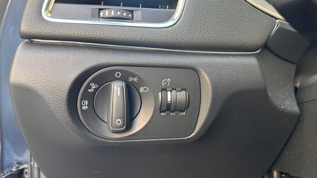 AUDI Q3 2.0 TDI 150 CV Business