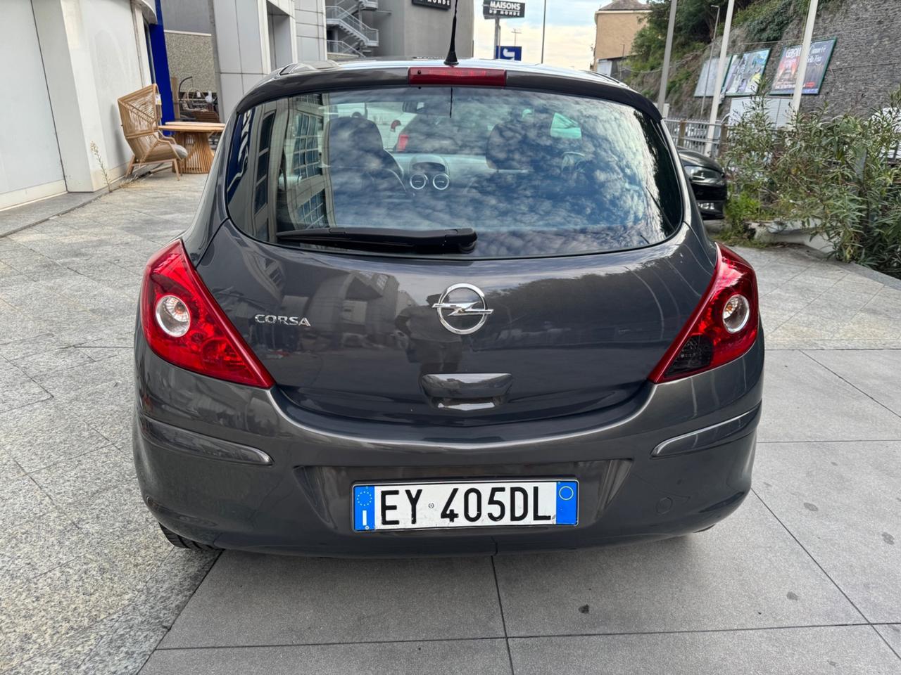 OPEL CORSA 1.2 NEOPATENTATI KM 59MILA