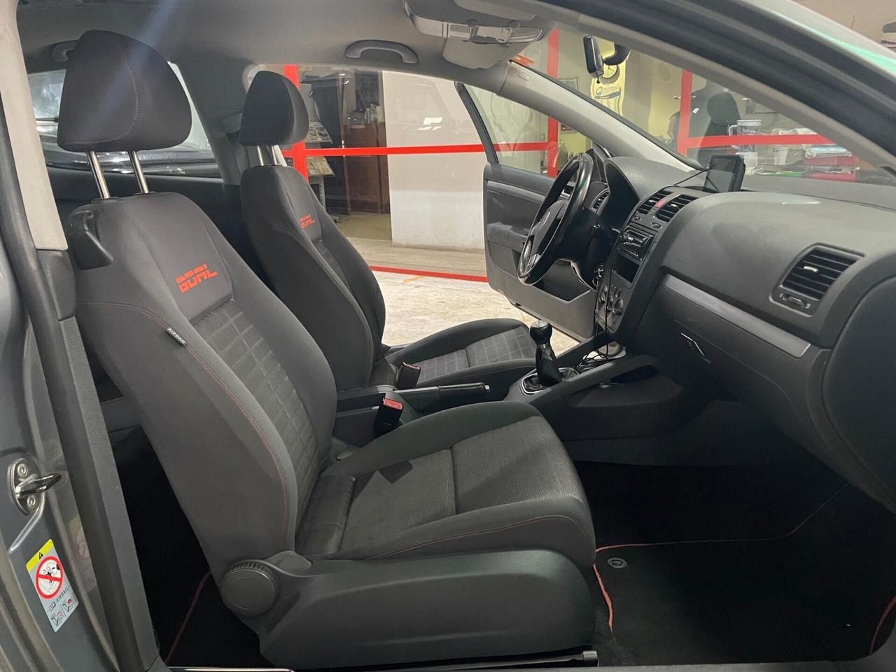 Volkswagen Golf 1.6 3p. Comfortline GPL BOMBOLA FINO FEBBRAIO 2028!!!