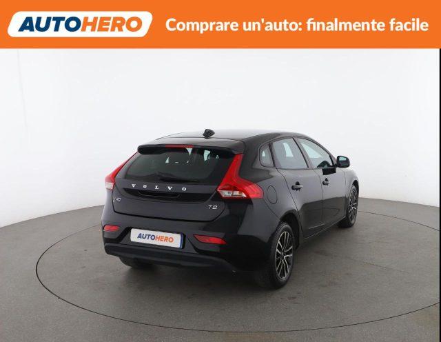 VOLVO V40 T2 Plus