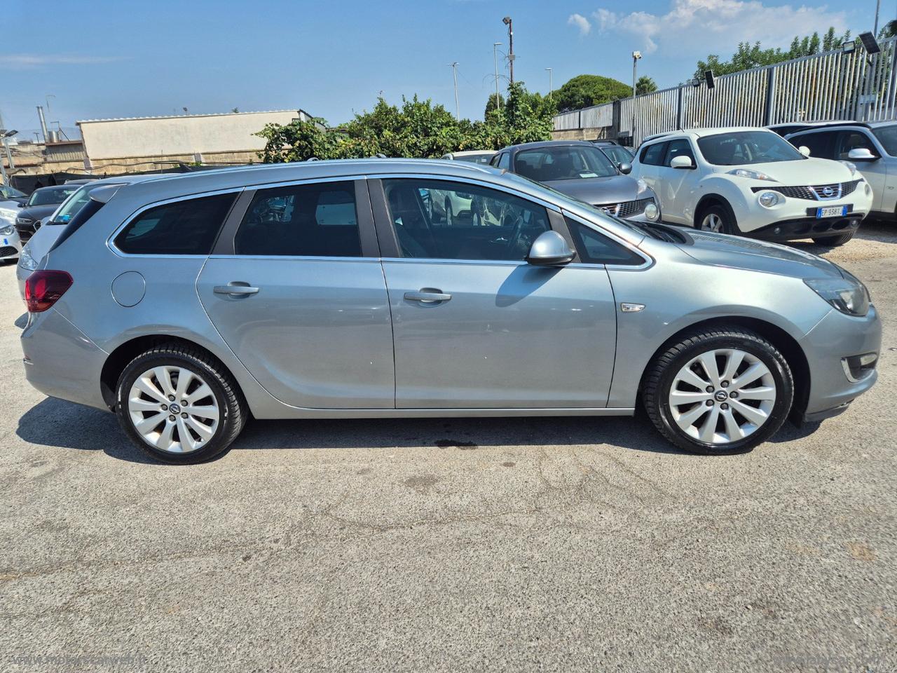 OPEL Astra 1.7 CDTI 130 CV ST Cosmo