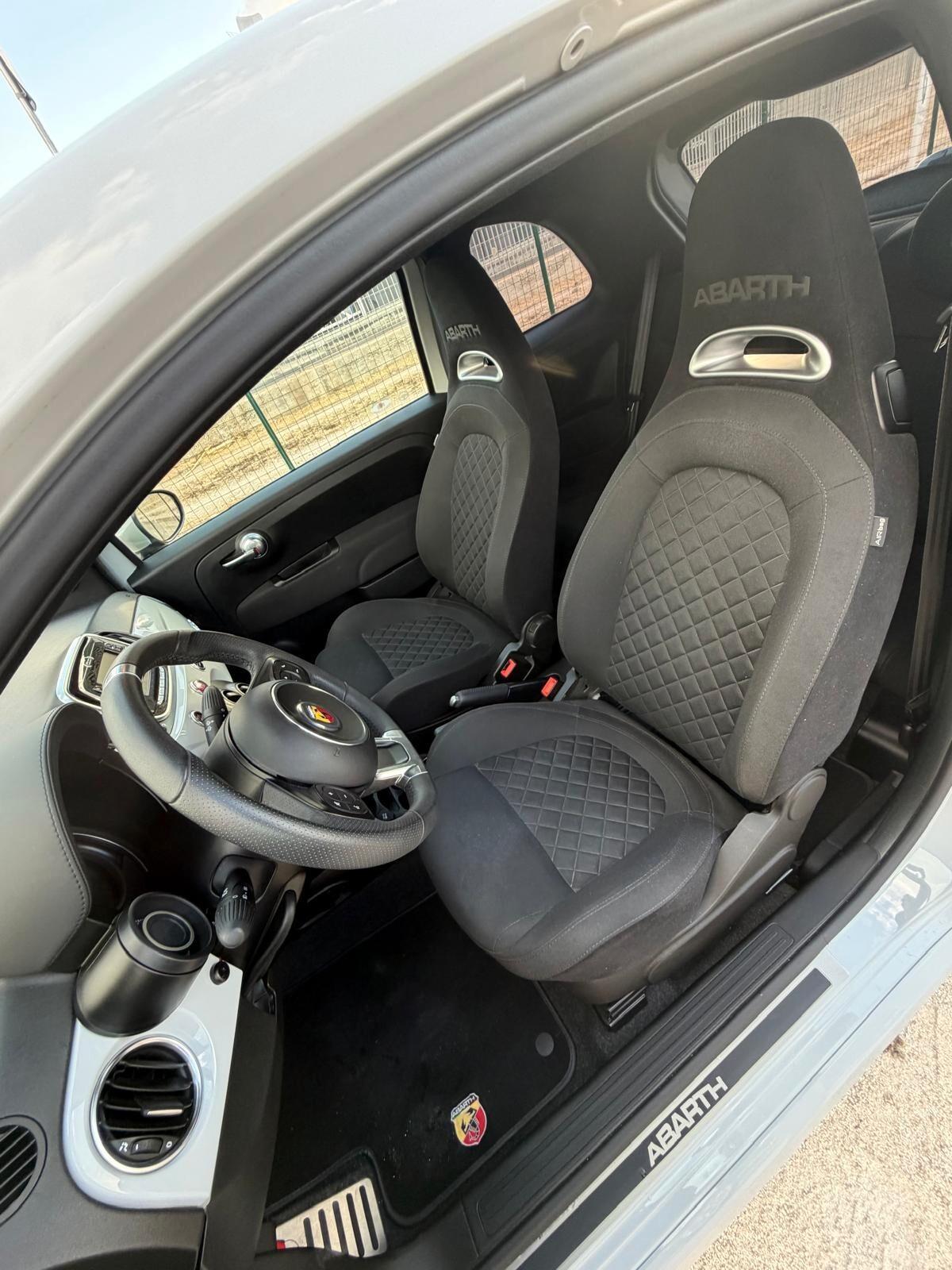 Abarth 595 1.4 Turbo T-Jet 145 CV