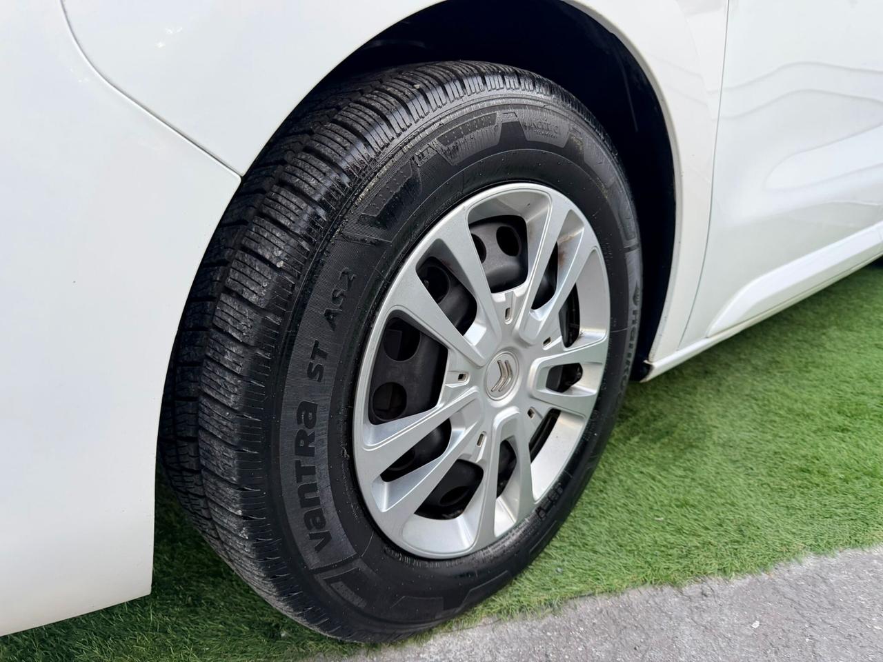 Citroen Spacetourer BlueHDi 115 S&S M Shine