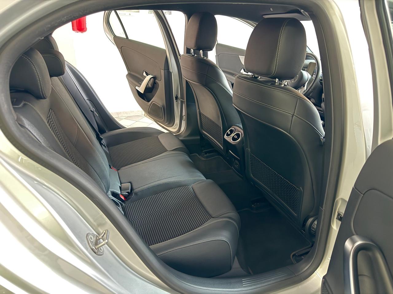 Mercedes-benz A 180 d Sport 2.0 Diesel 116cv