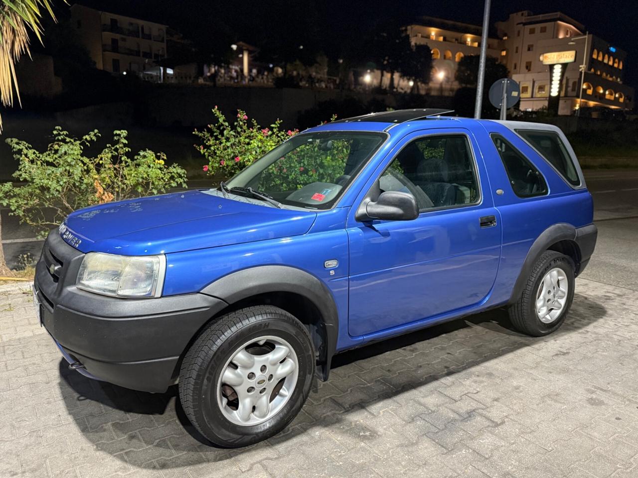 Land Rover Freelander 2.0 Td4 16V cat 3p. Softb. SE