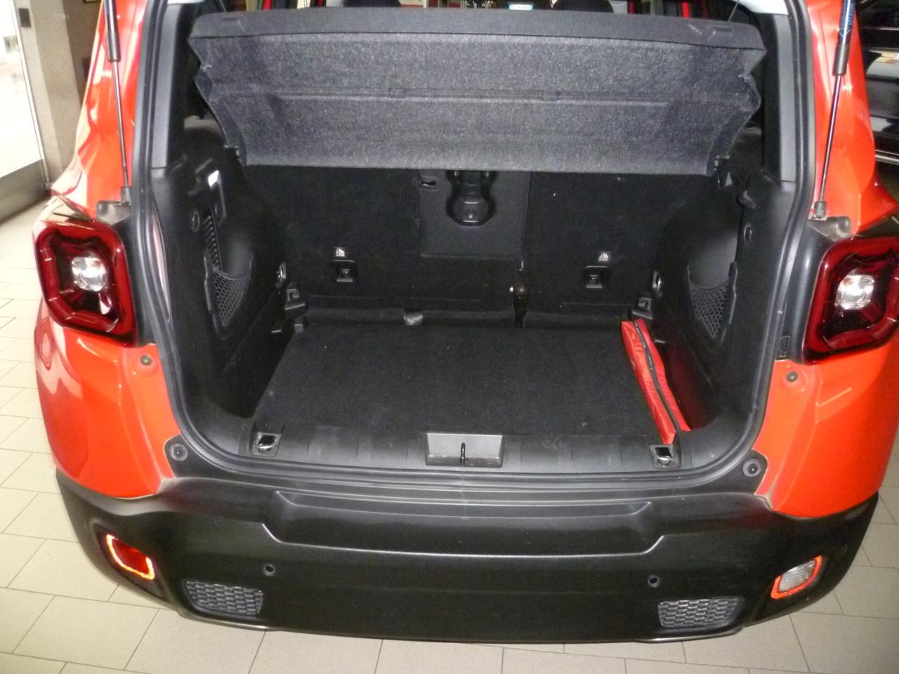 Jeep Renegade 1.3 T4 DDCT Limited