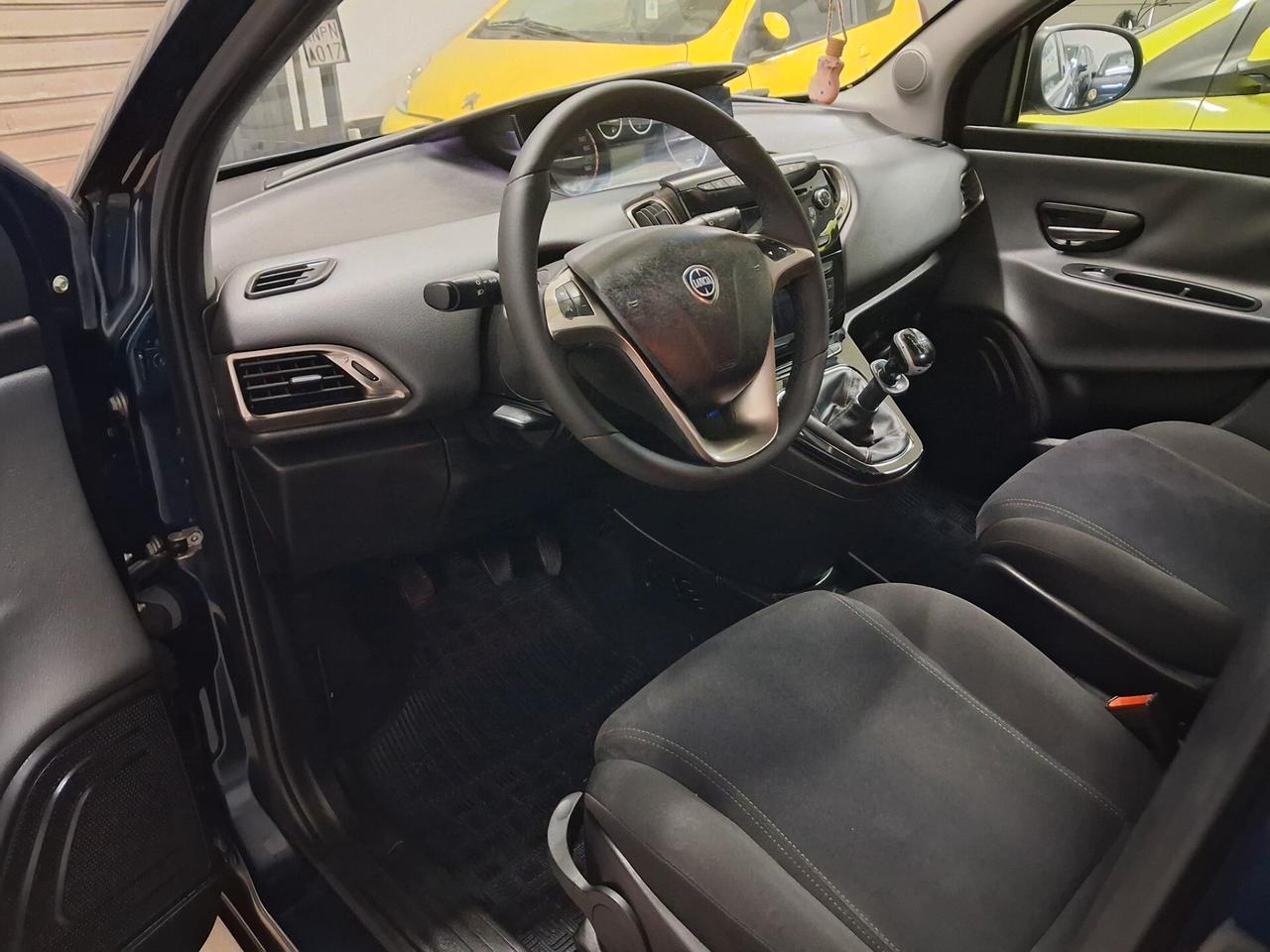 Lancia Ypsilon 1.2 69 CV 5 porte GPL Ecochic 30th