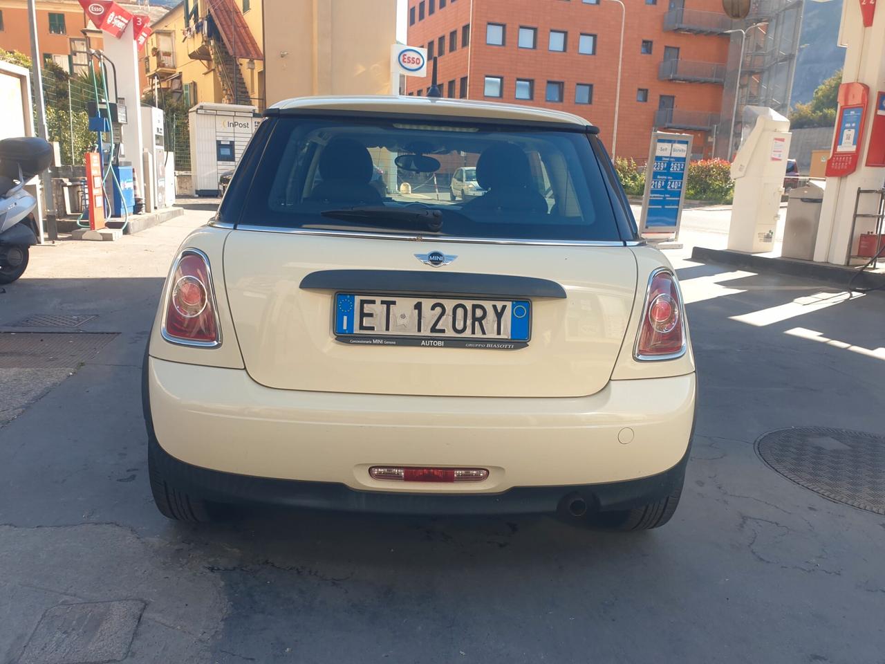 Mini 1.6 16V One (55kW)