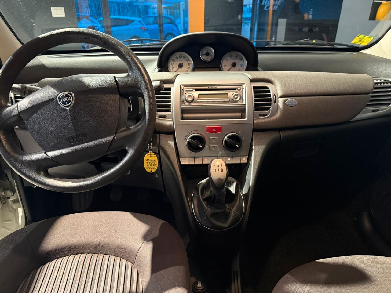Lancia Ypsilon 1.2 59 CV Elle COME NUOVA
