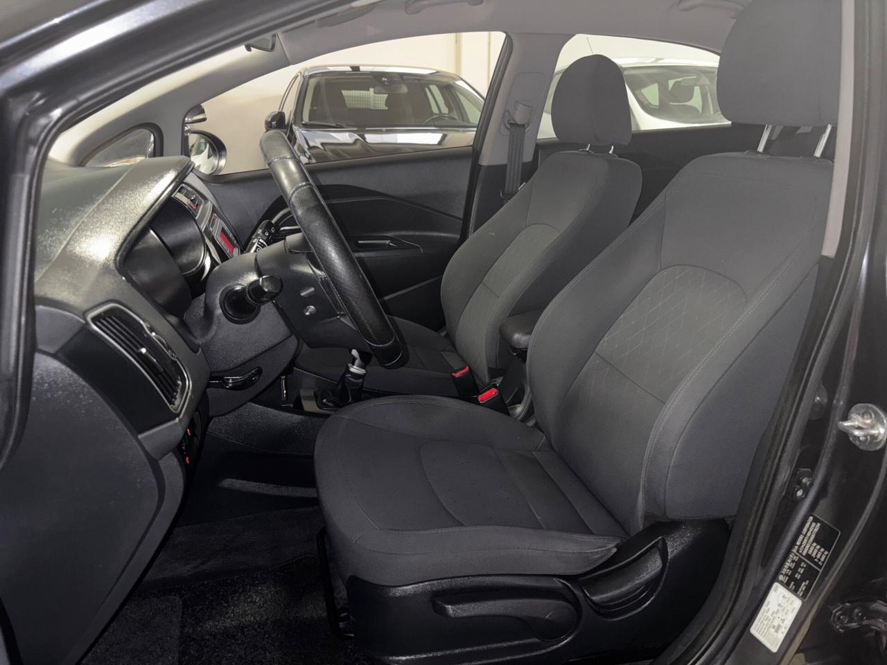 Kia Rio 1.1 CRDi High Tech OK NEOPATENTATI