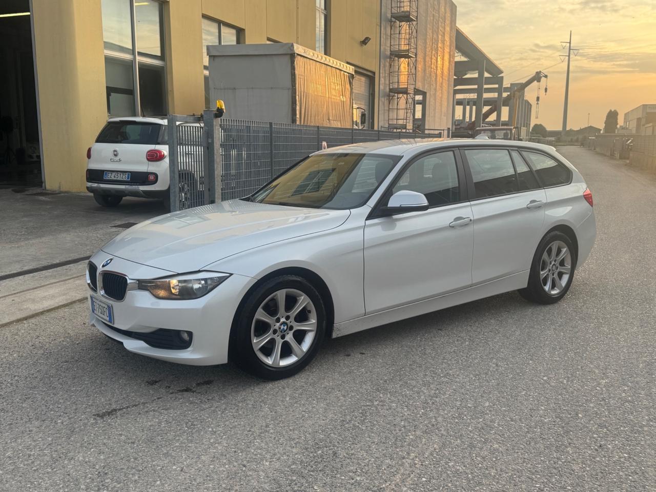 Bmw 318 318d Touring Modern