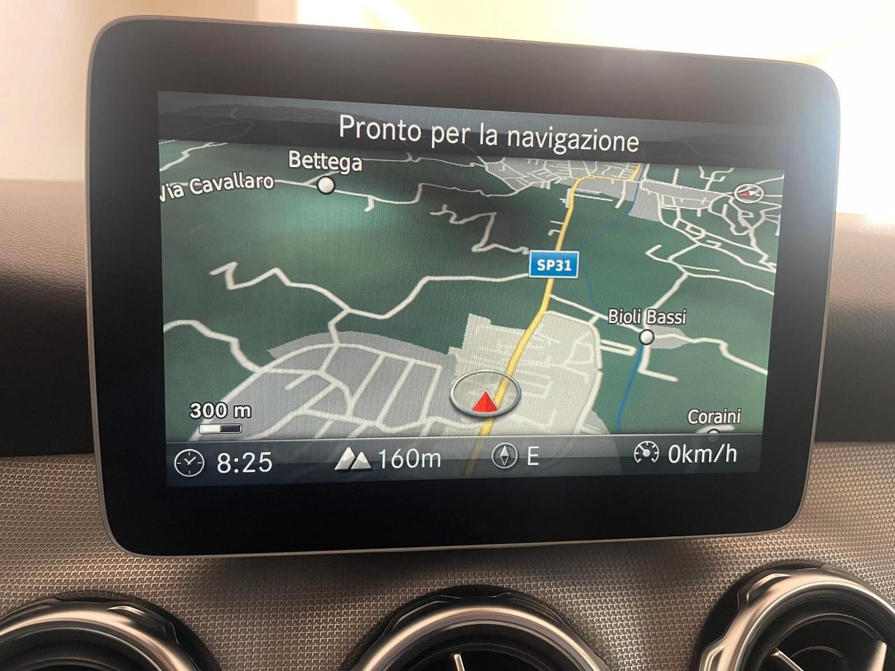 MERCEDES GLA 200d AUTOMATIC SPORT NIGHT EDITION – SOLO 41.332 KM CERTIFICATI
