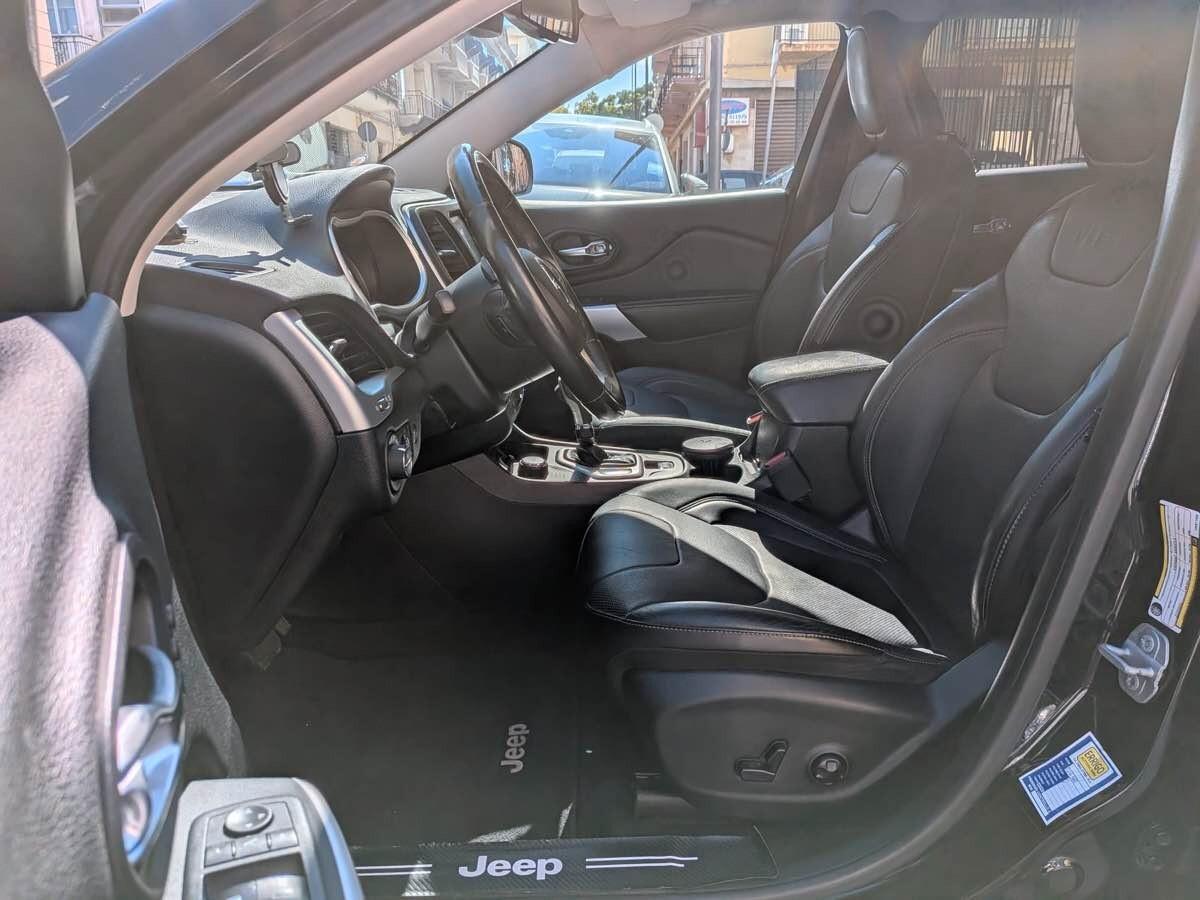 Jeep Cherokee 2.2 Mjt II 4WD Active Drive I Overland