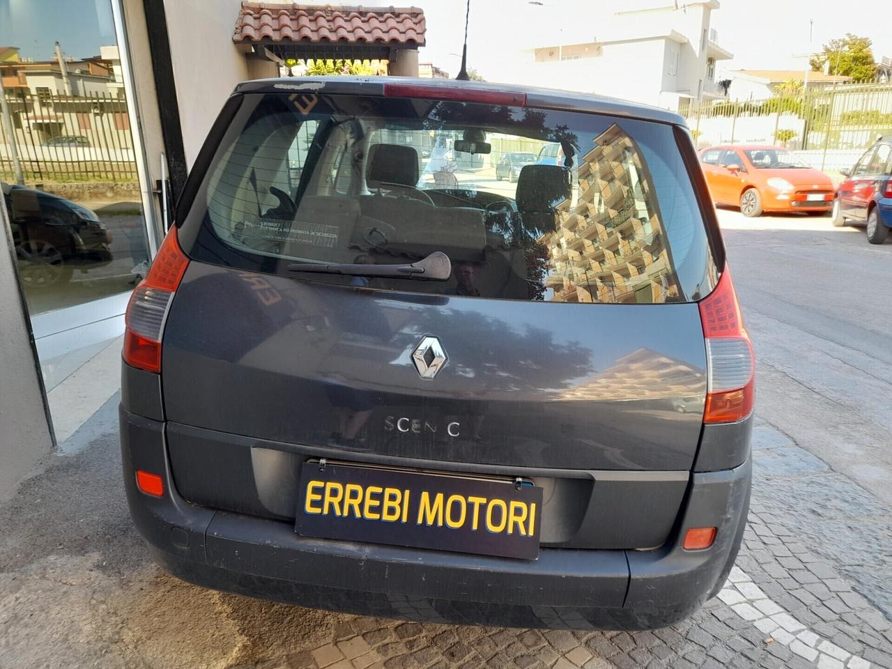 Renault Scenic Scénic 1.5 dCi/105CV Dynamique