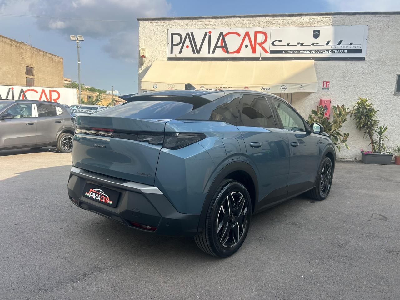 PEUGEOT 3008 Hybrid 145 e-DCS6 GT