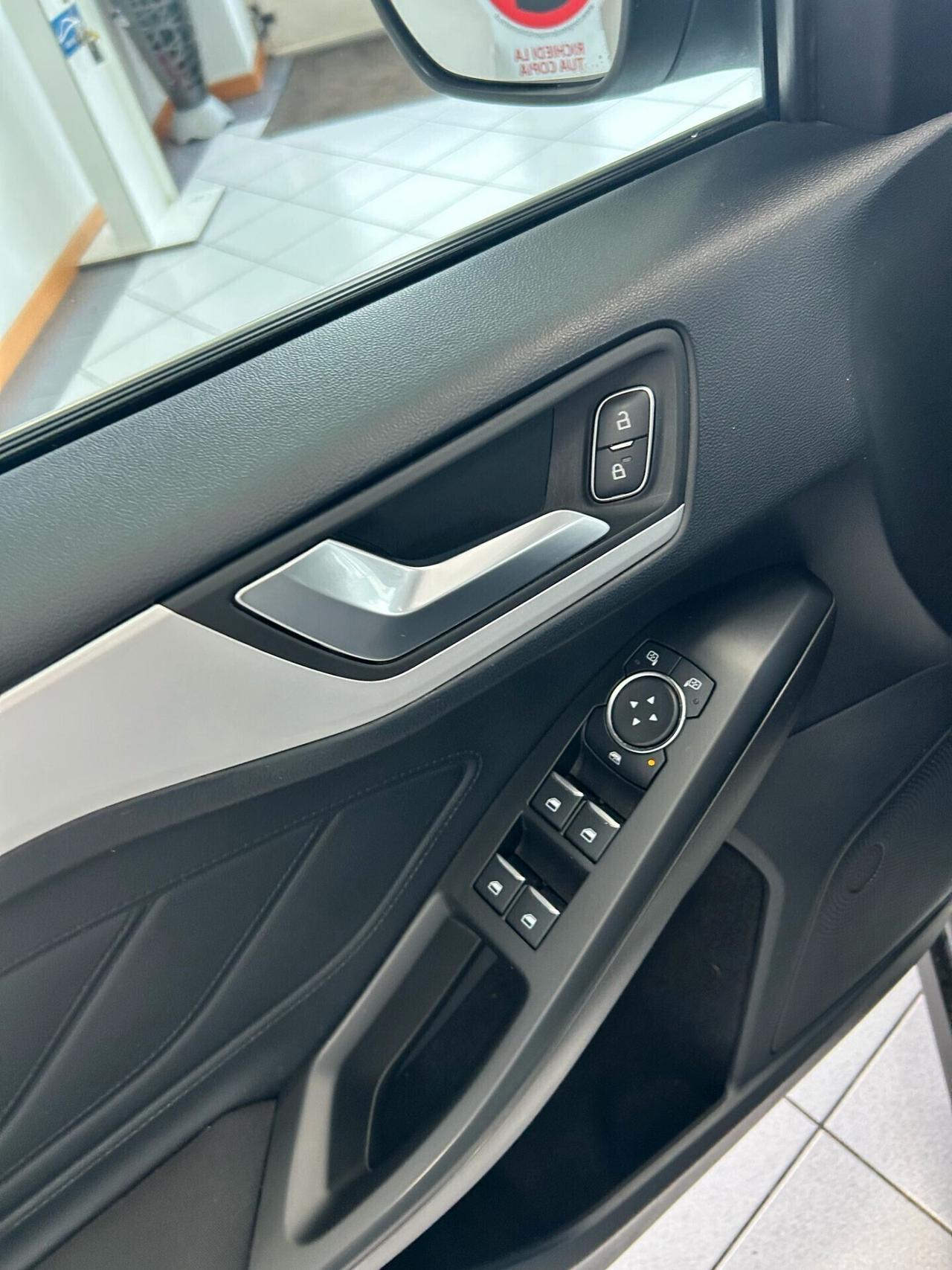 Ford Focus 1.5D 120 CV automatico 2020